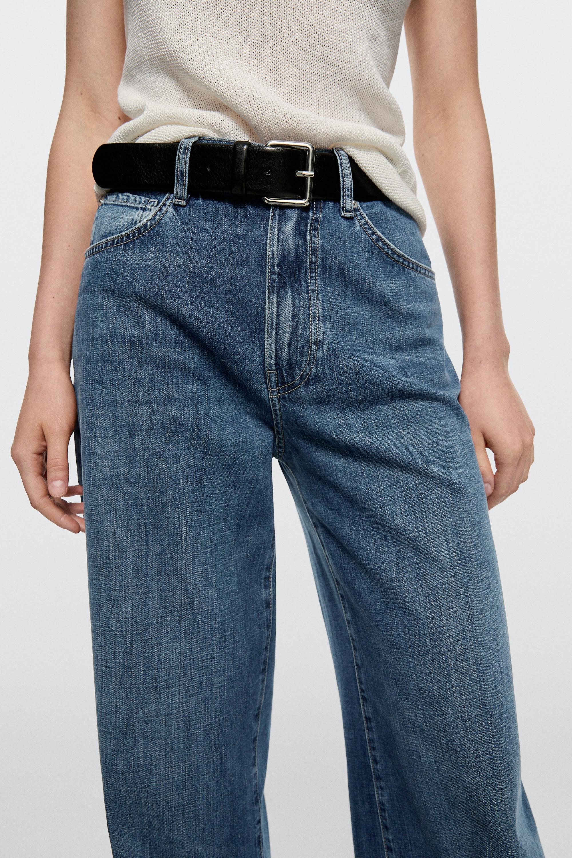 High-waist wide-leg jeans